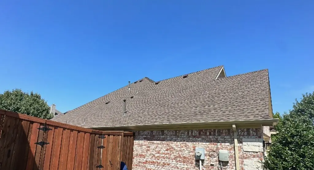 Completed roof replacement project in Carpinteria